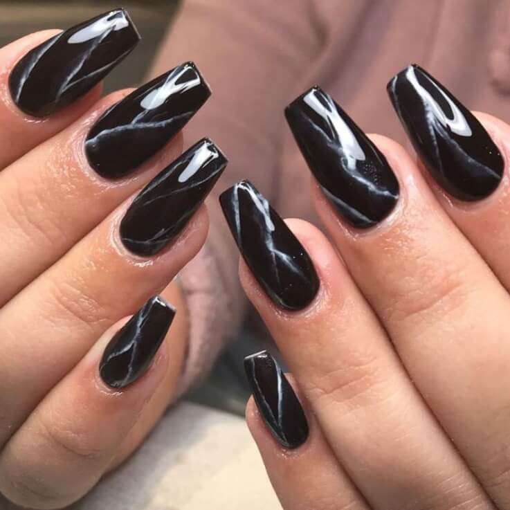 Black and purple coffin goth acrylic nails